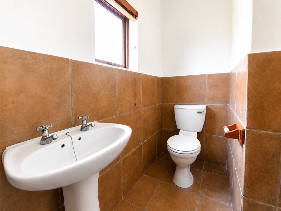 3 Bedroom Property for Sale in Atlantic Beach Golf Estate Western Cape